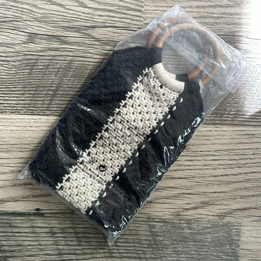 Laude The Label Nwt Gabby Macram Purse Hand Bag — image 5 of 8
